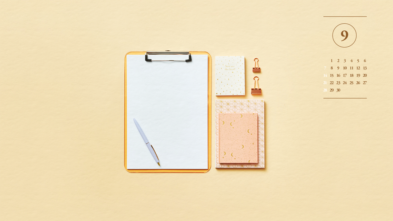 04 펜과 클립보드 A - 2025년9월 노트북배경화면