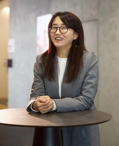 악귀 작가 김은희 학력 나이 남편 작품