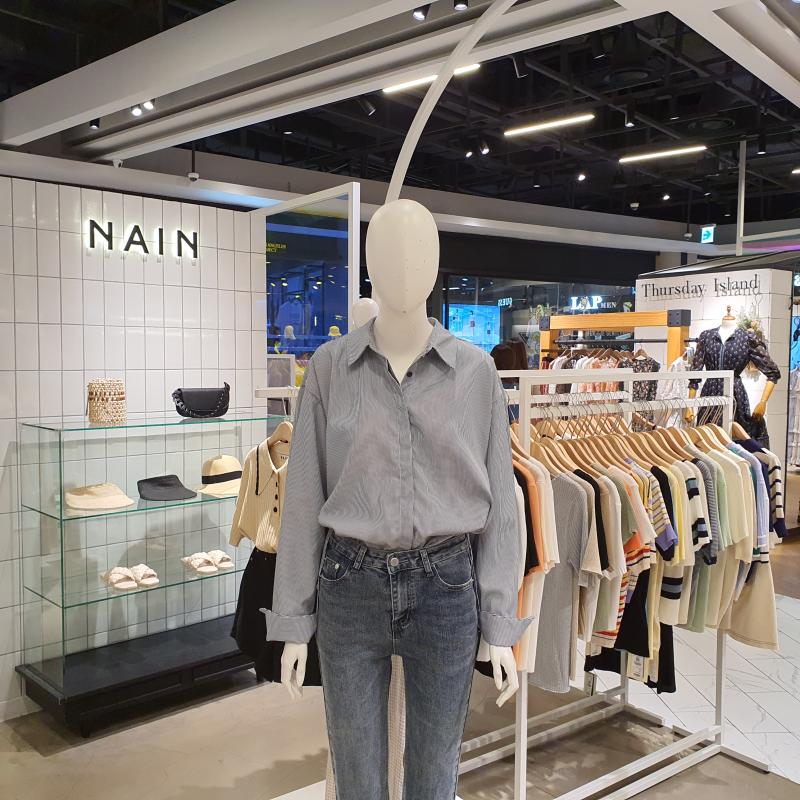 나인 오버핏 스트라이프 블라우스 NMH5BW-BL2860M0