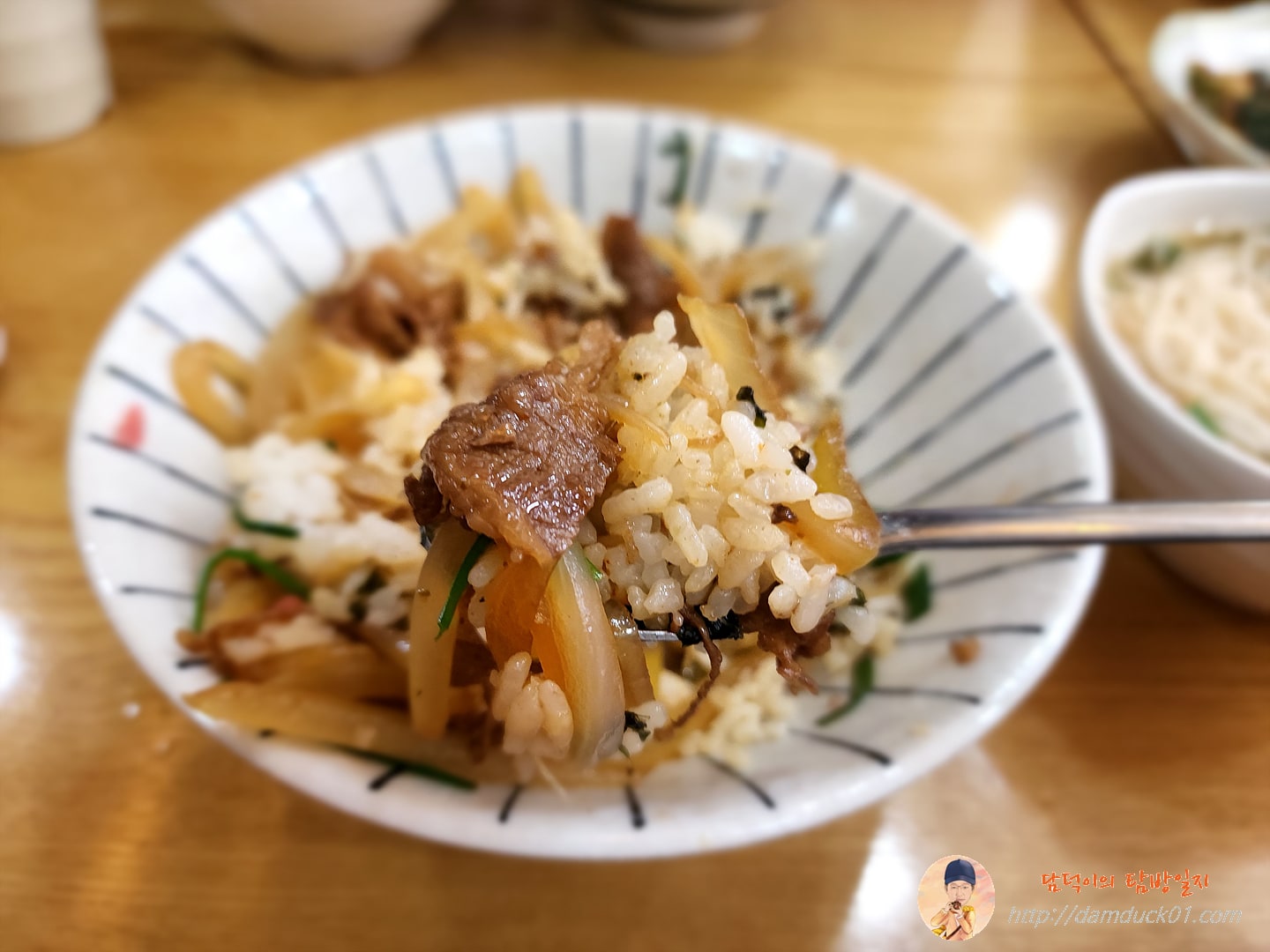 가이오 국수 규동