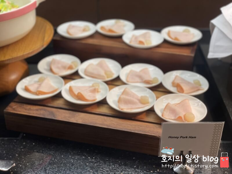 소피텔 싱가포르 시티센터 클럽밀레짐 이브닝칵테일 뷔페메뉴