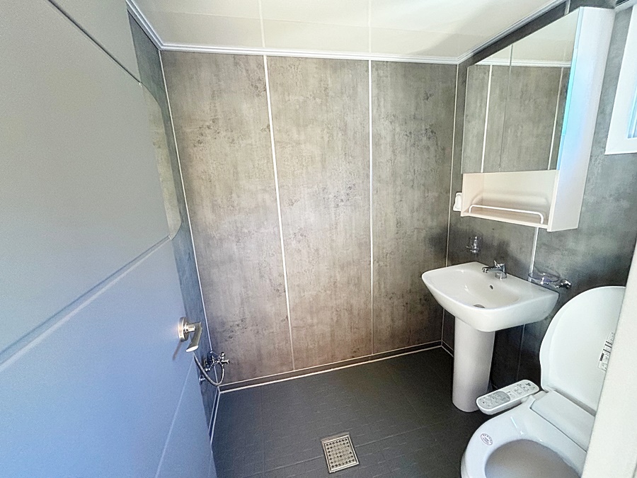 국립공원예약시스템에서 가져온 b구역 화장실 모습