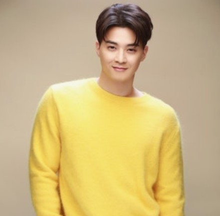 배우 김지훈