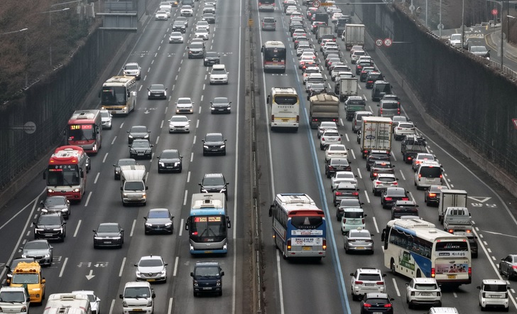 설연휴 고속도로 귀성길&middot;귀경길 정체 예상시간