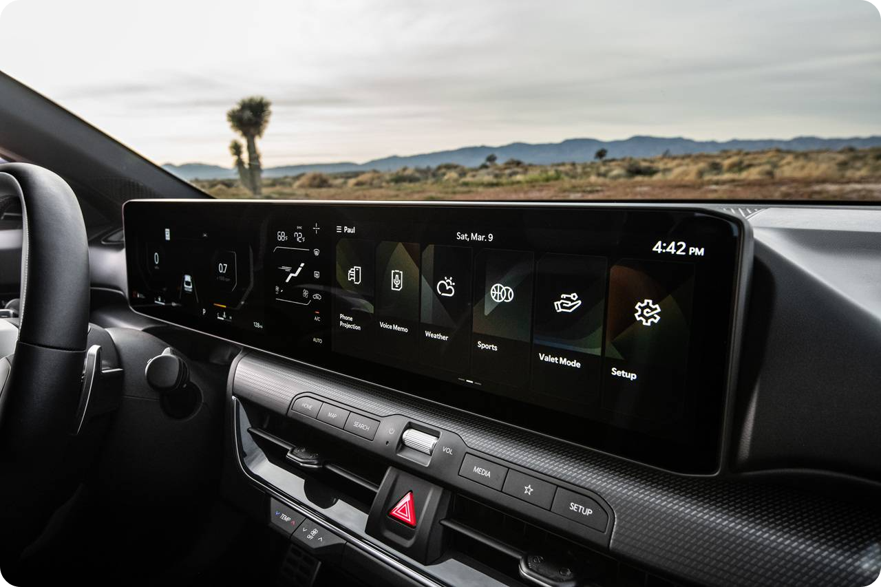 K4 실내 디자인 전면 디스플레이