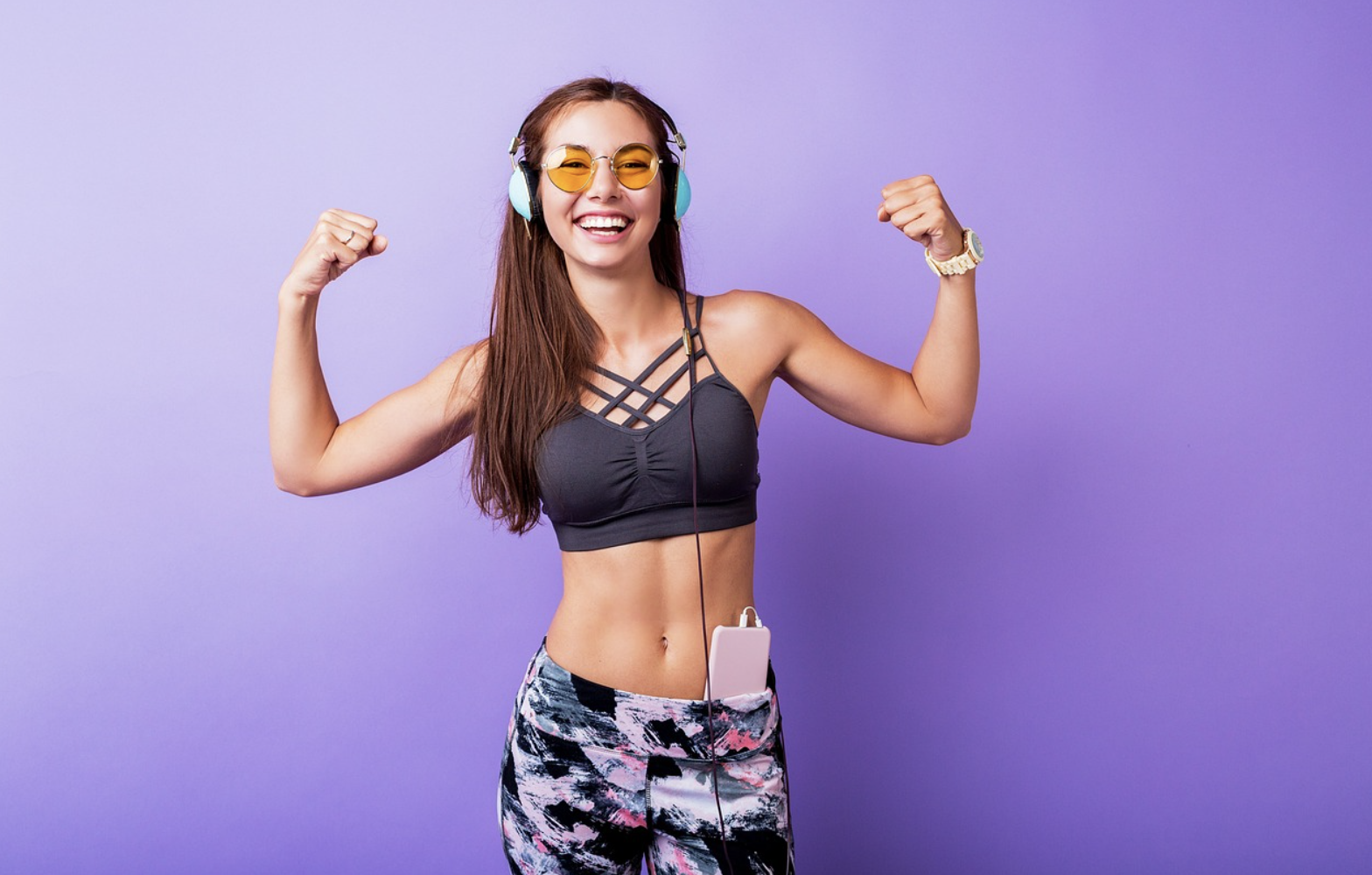 운동하는 여자 사진