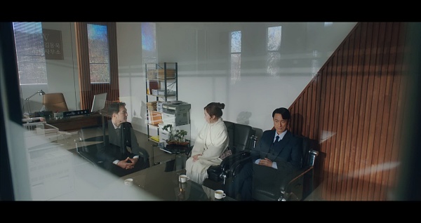 변호사를-만나는-애심과-인호