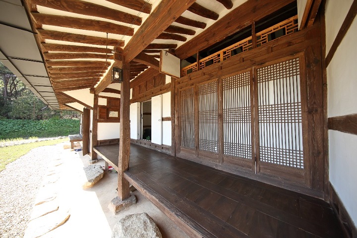 고창 술암제 한옥 툇마루