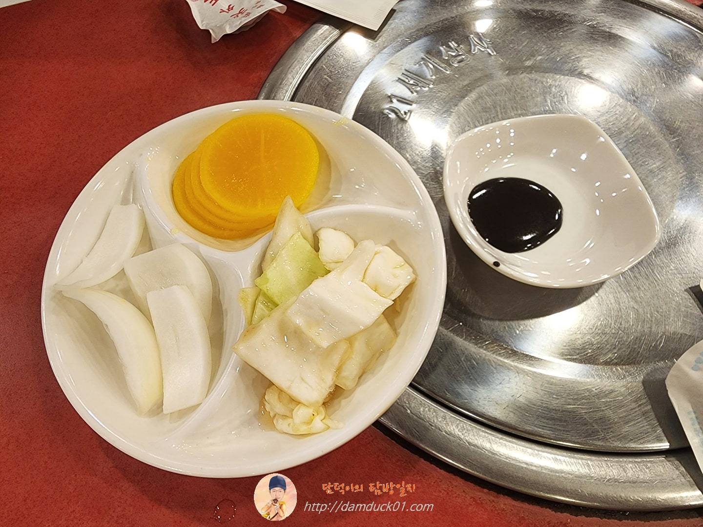 천외천 기본 반찬