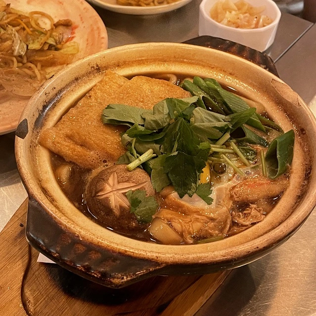 이자카야에서 주문한 메뉴 이름 모를 우동