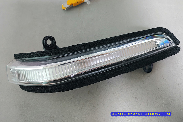 올란도 조수석 사이드미러 램프