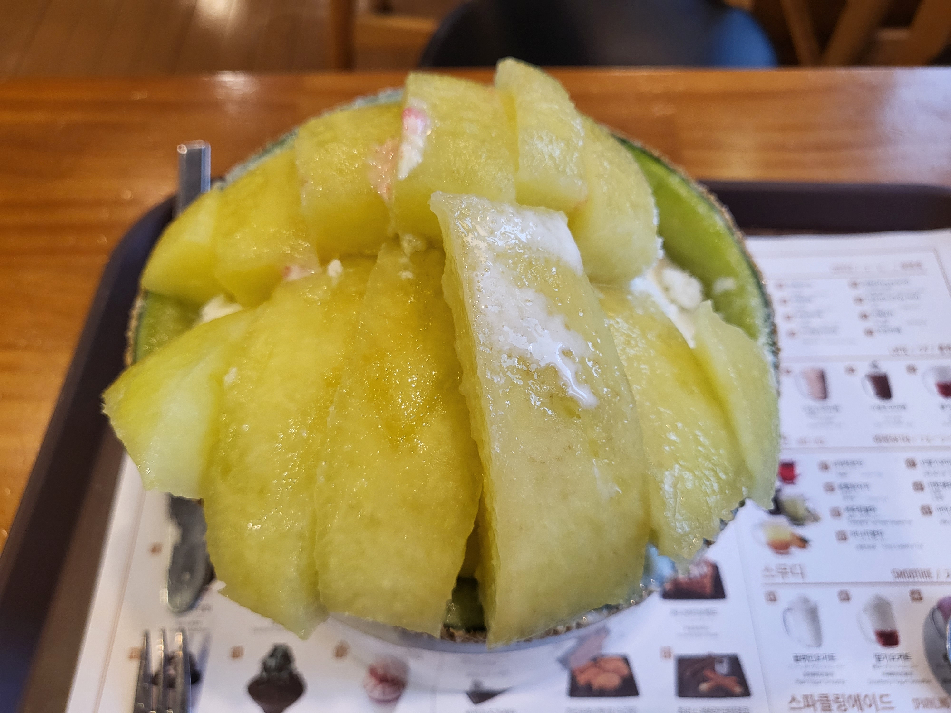 리얼통통메론설빙
