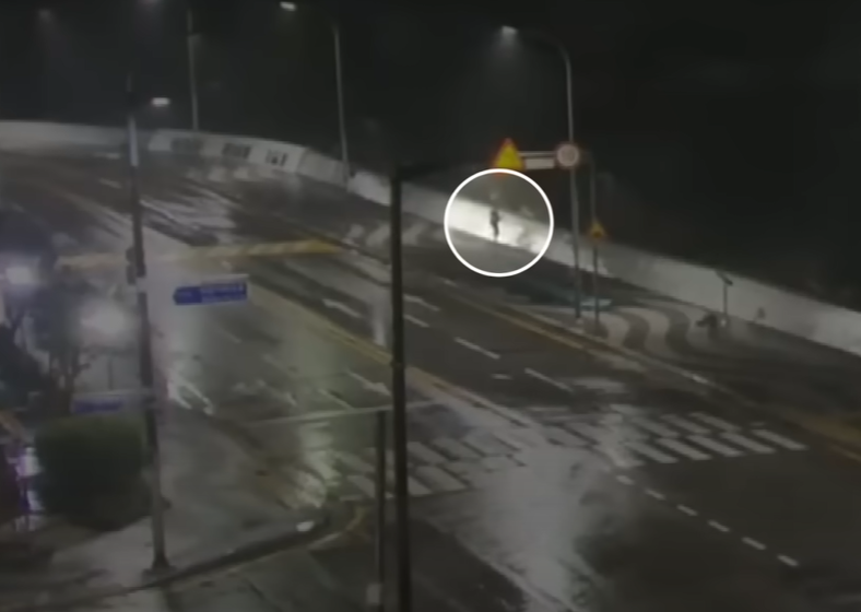 마린시티 방파제 유튜버