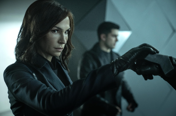 영화-세인트-세이야-더 비기닝-Knights of the Zodiac-팜케-얌센