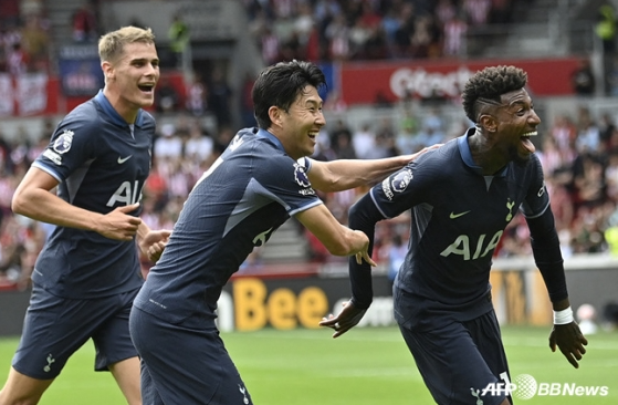 토트넘 맨유 관련 사진 이미지입니다.