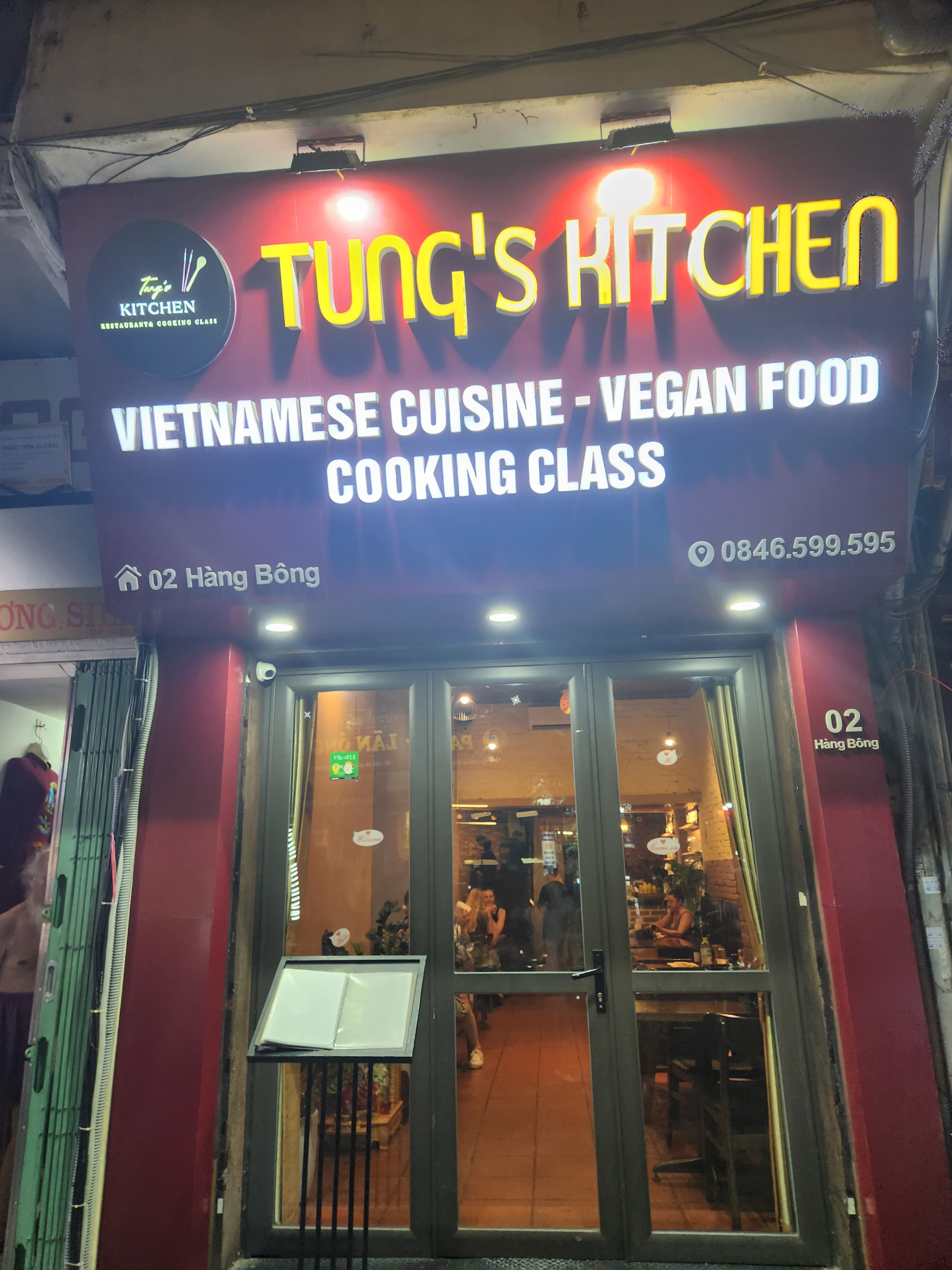 하노이에 있는 TUNG&#39;S KITCHEN 모습