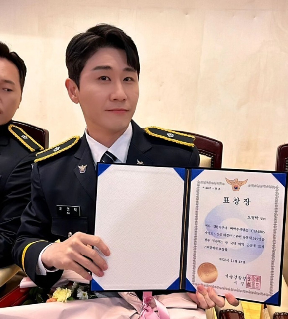 트로트 가수 영탁이 재계약료 등으로 150억원을 요구했다고 주장한 막걸리 업체 대표가 17일 법원으로부터 명예훼손 유죄 판결을 받았다. 사진은 영탁 SNS. [사진=영탁 인스타그램]