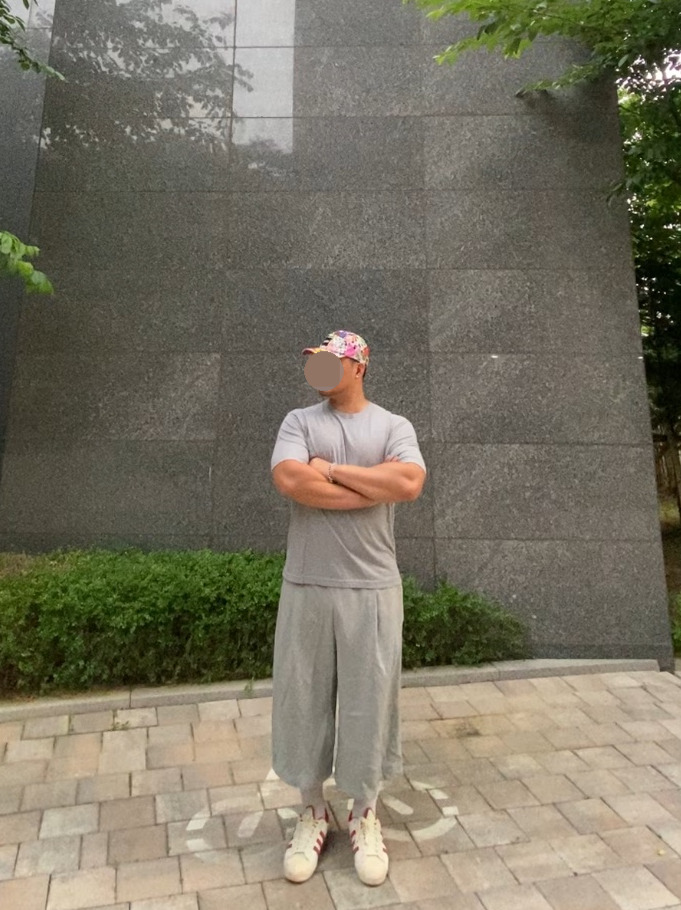 데일리룩('26. 6. 3.)오클리 선글라스 아이자켓 리덕스, 지유 X 엔지니어드 가먼츠 코드레인 재킷 팬츠 셋업, 쿨탠다드 티셔츠, 반스 체커보드 슬립온