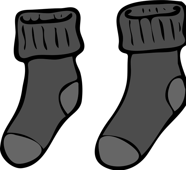 양말 속 세균과 곰팡이의 진실! 발 냄새와 무좀 예방하는 올바른 양말 위생 관리법