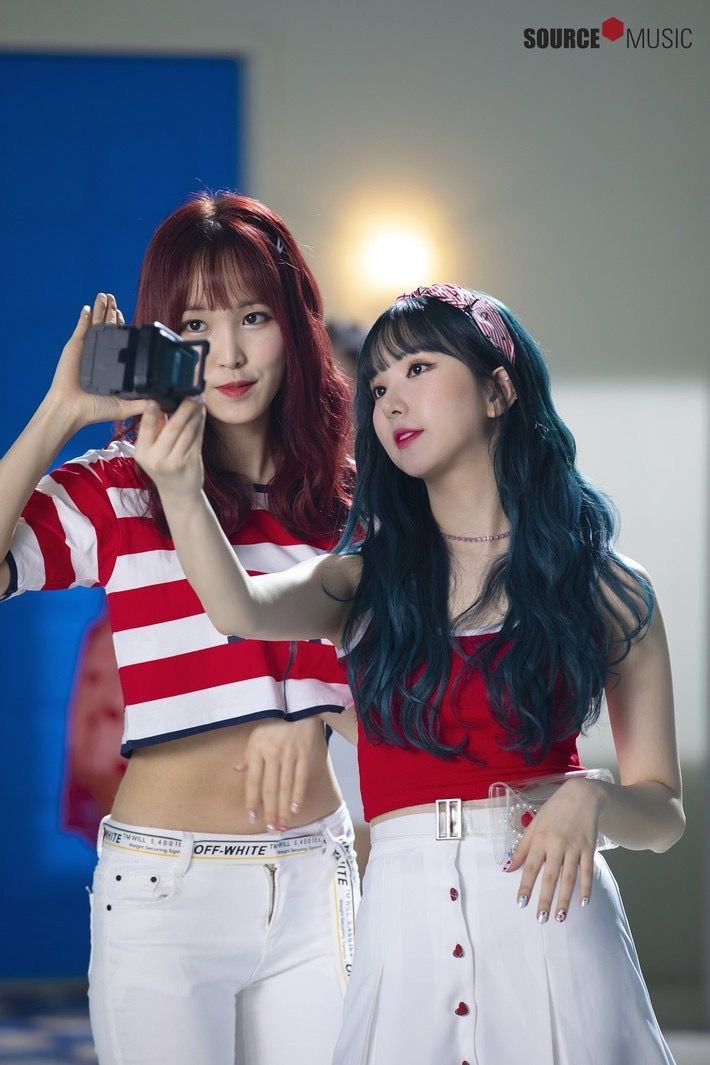 여자친구 여름 미니앨범 사진 화보