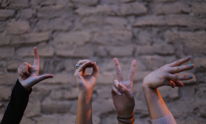 우리는 다수를 따라가지만, 스스로 사고할 수 있다