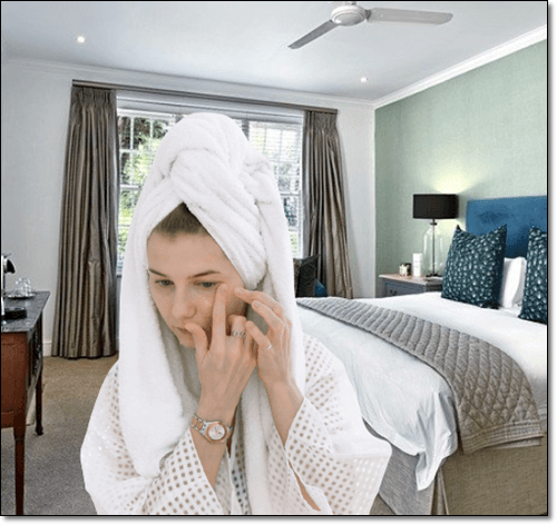 피부 트러블이 생긴 여성