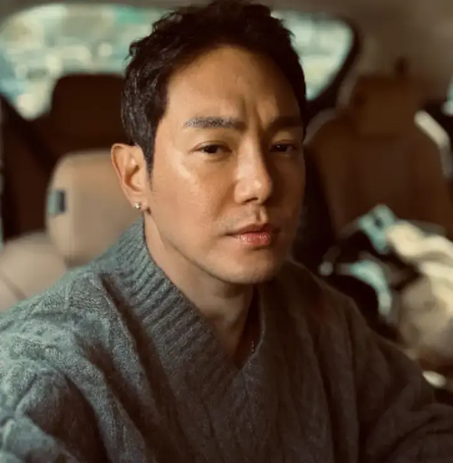 가수-환희-사진