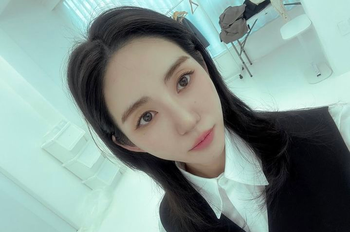 ๊ถ๋ฏผ์ AOA ๊ดด๋กญํ 11๋
๊ฐ์ ๊ณ ํต๊ณผ ์ต๊ทผ ์ฌ๊ฒฝ ์ฌ์กฐ๋ช
์ฐธ๊ณ ์ด๋ฏธ์ง 2