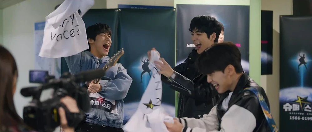 슈퍼스타K-합격하고-기뻐하는-이클립스-멤버들