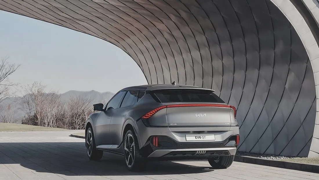 EV6 GT 후면