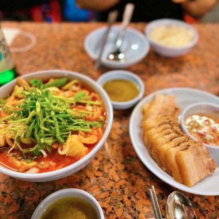 전지적참견시점 전참시 동대문역사문화공원 동역사 디디피 카이막 보르쉬 샤슬릭 맛집