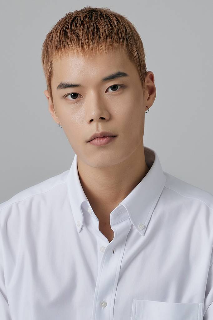 배우 공도유