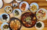 생생정보 스타밥집 설운도 추천 맛집 야산해촌 본점