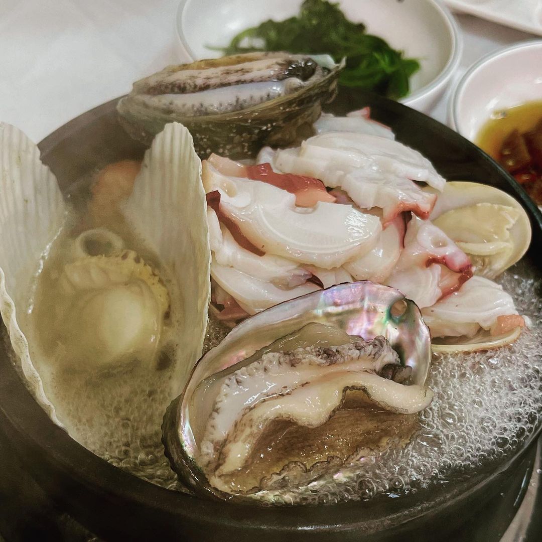 돌문어 문어 삼합 문어전복뚝배기 속초 맛집 추천 생방송투데이 수요맛전