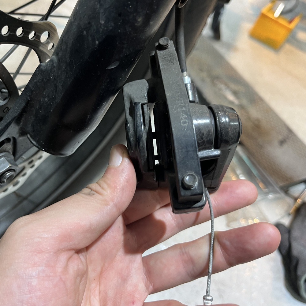 AU테크 엑스트랙 몬스터 B 브레이크 소음 : 수원 전기자전거 수리