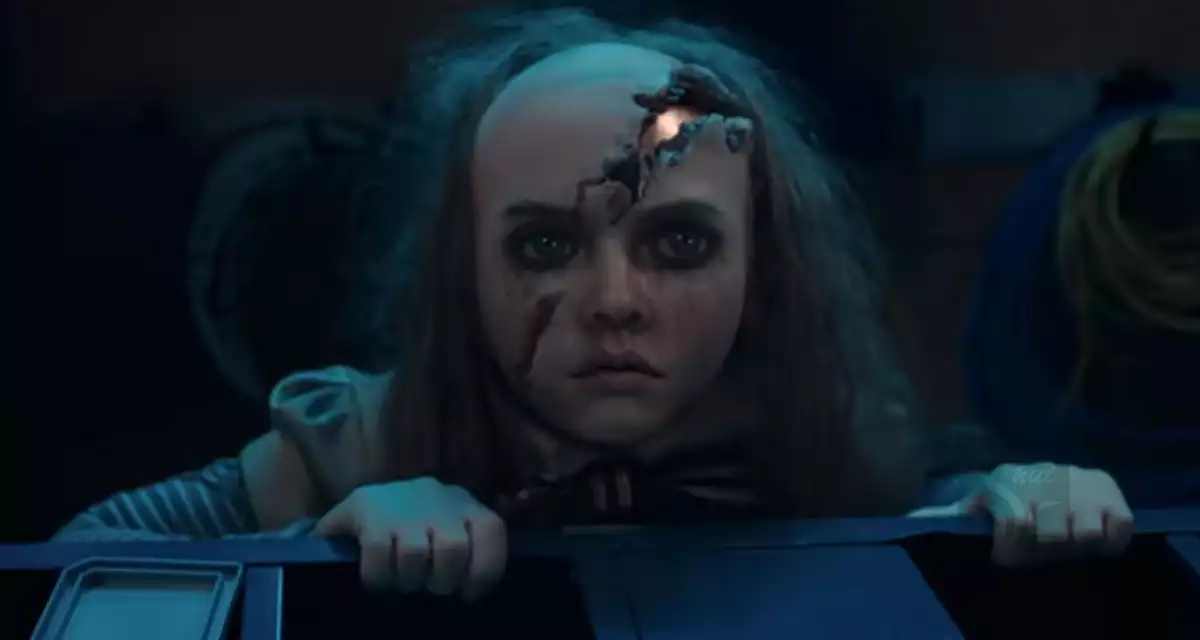 메간과 젬마의 격투