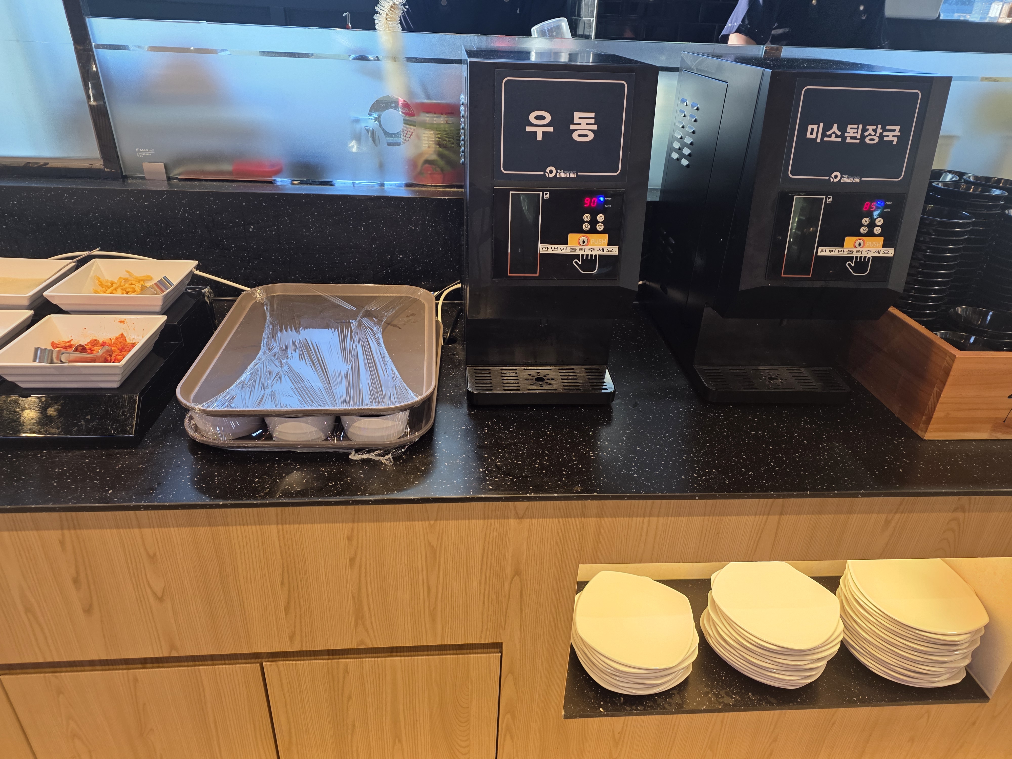 다이닝원-우동-모밀-미소된장국