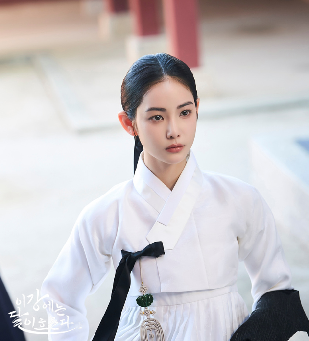 이강에는 달이 흐른다 출연진