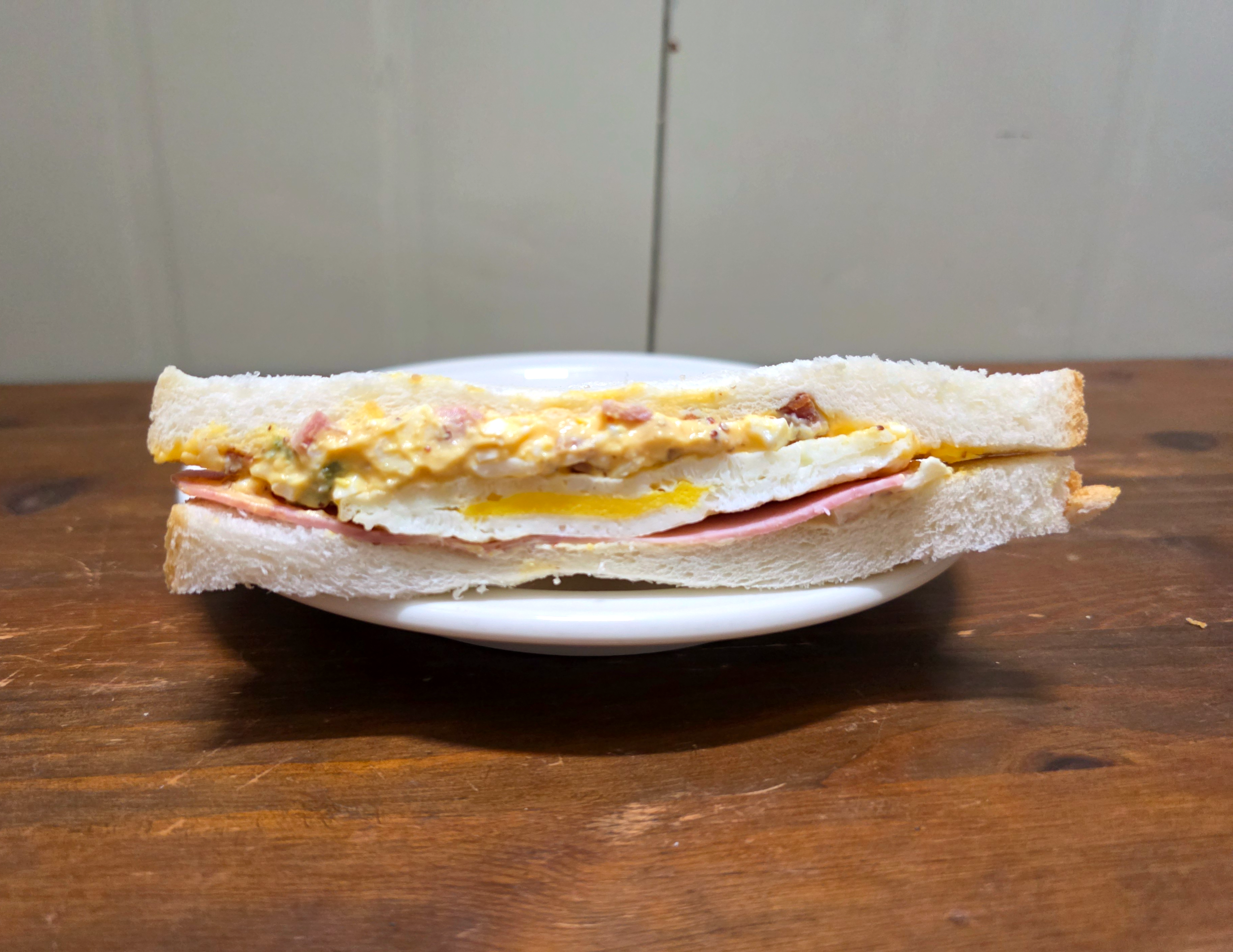 GS25베이컨치즈에그샌드위치