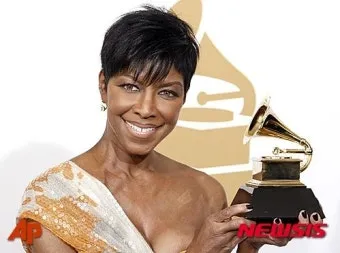 CD 나탈리 콜 NATALIE COLE UNFORGETTABLE WITH LOVE 완벽 음반 리뷰_16