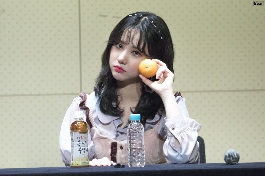 여자친구 팬사인회 모음 여자친구 팬사인회 모음