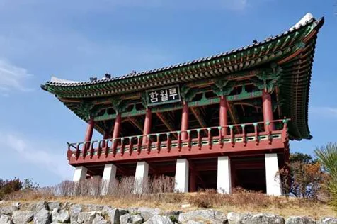 함월루