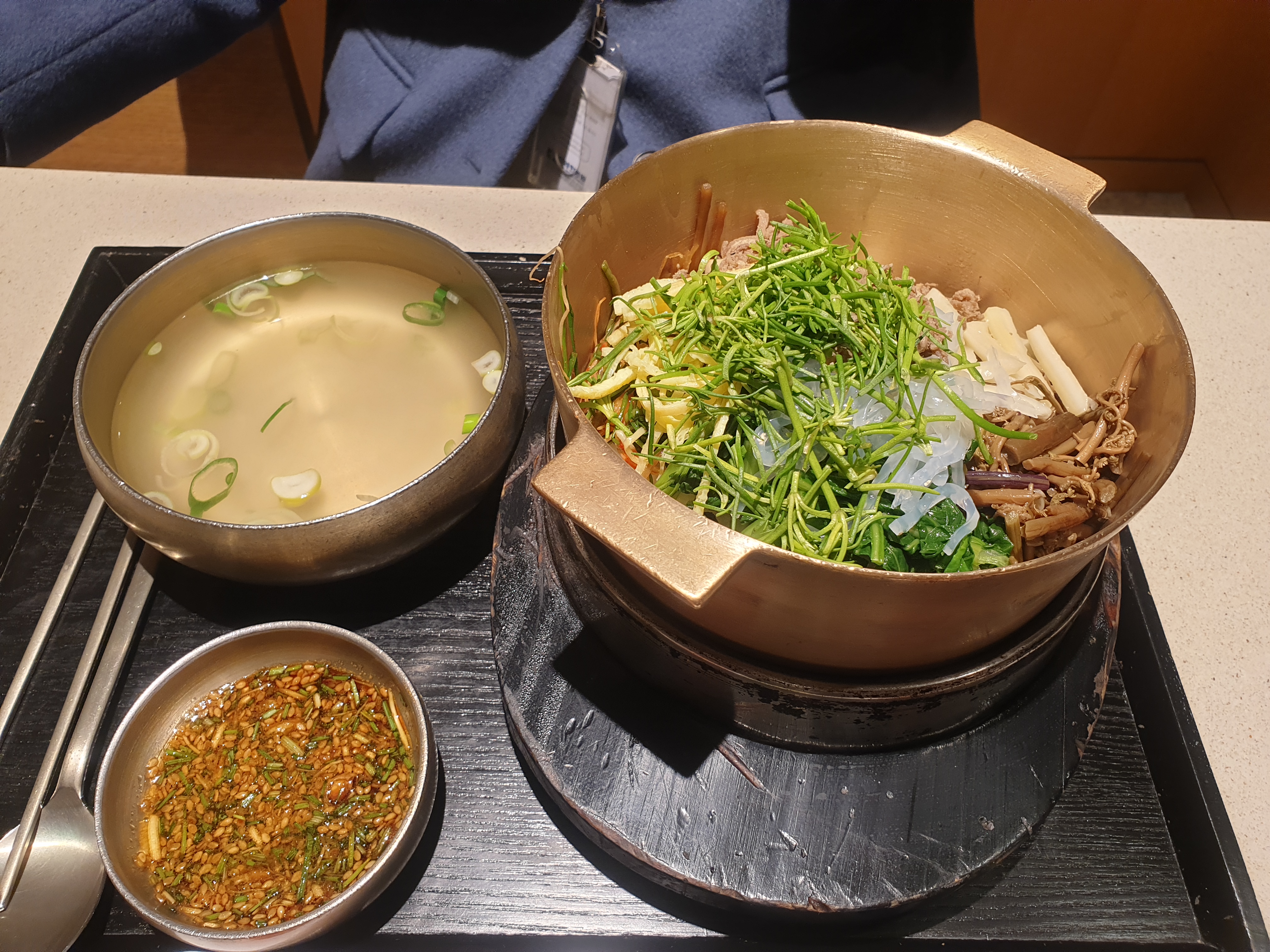 골동반