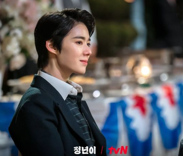 드라마 정년이 완벽 가이드 : 출연진, 등장인물, 재방송