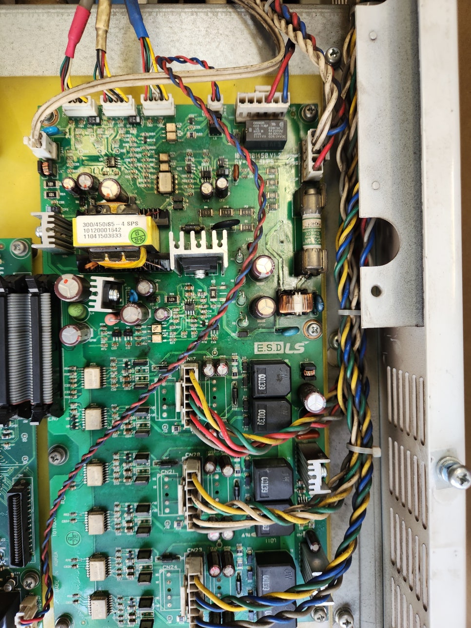 엘에스(LS) 인버터 SV300IS5-4NU 정상 작동 수리 완료 by 메트영남