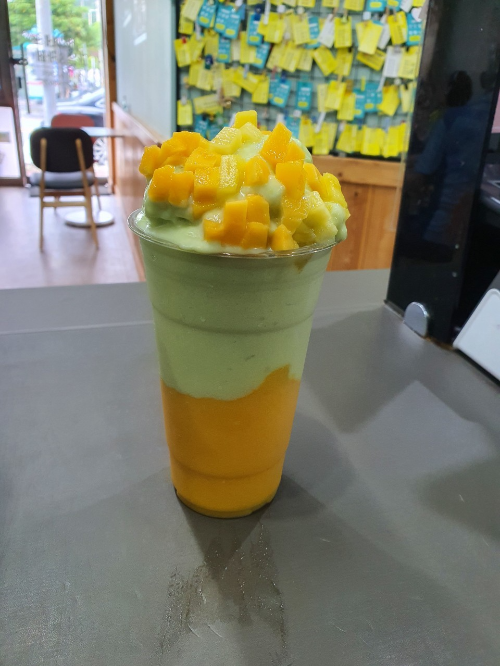 생과일쥬스 생과일빙수 전문점 세아네 과일