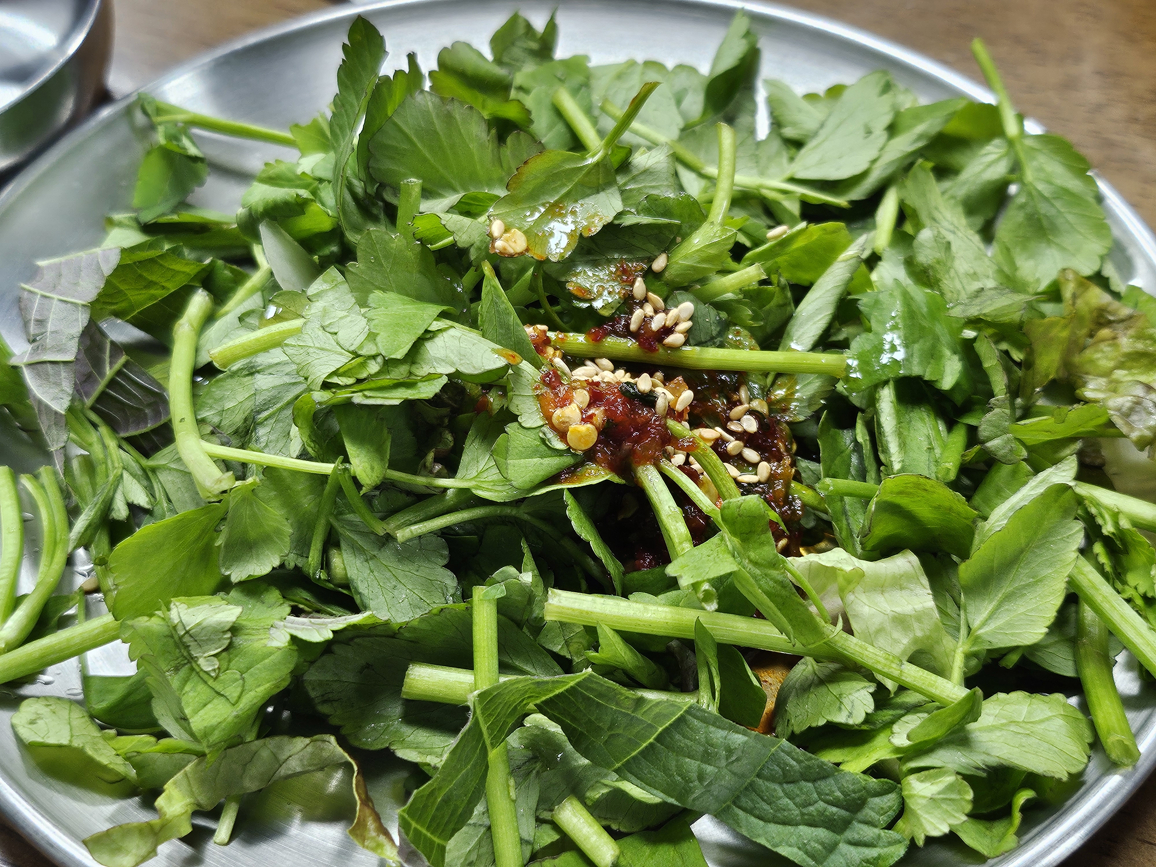 맛집 능동미나리 성수점
