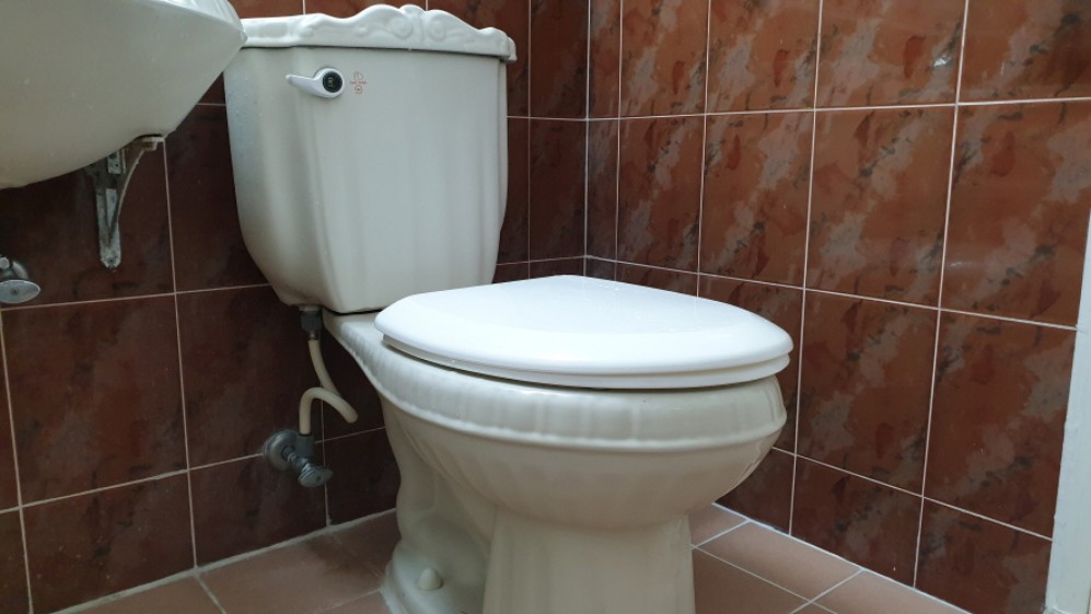 변기물-수위조절