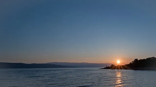 건강한 수면 위한 50대 적정 수면시간과 수면 습관 가이드_8