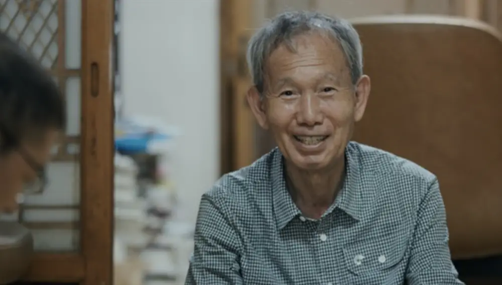 웃고있는 김장하 선생